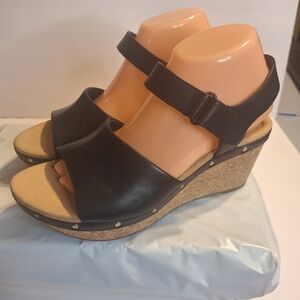 Clarks Collection Black Wedge Women's Sandals. Size 9